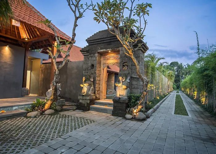 Villa Vishaka Batu Kurung