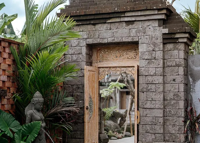 Vishaka Batu Kurung Villa *