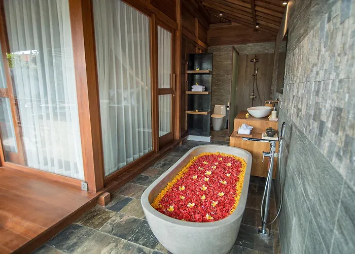 Vishaka Batu Kurung Villa Ubud