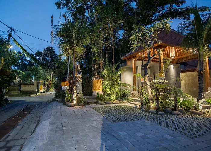 Villa Vishaka Batu Kurung *