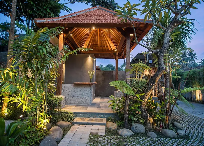 Vishaka Batu Kurung * Ubud